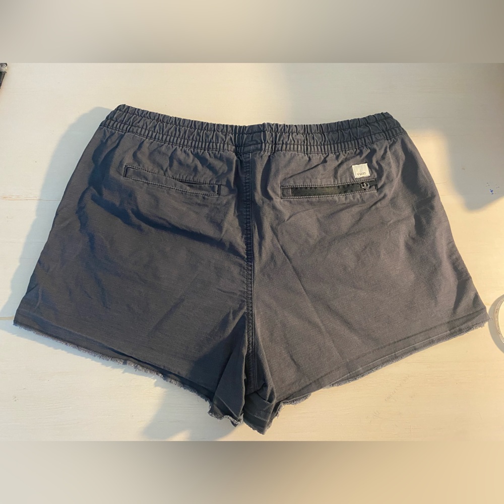 Vuori Ripstop Gray Drawstring Athletic Shorts - image 5